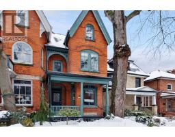 97 MARION STREET, Toronto, Ontario