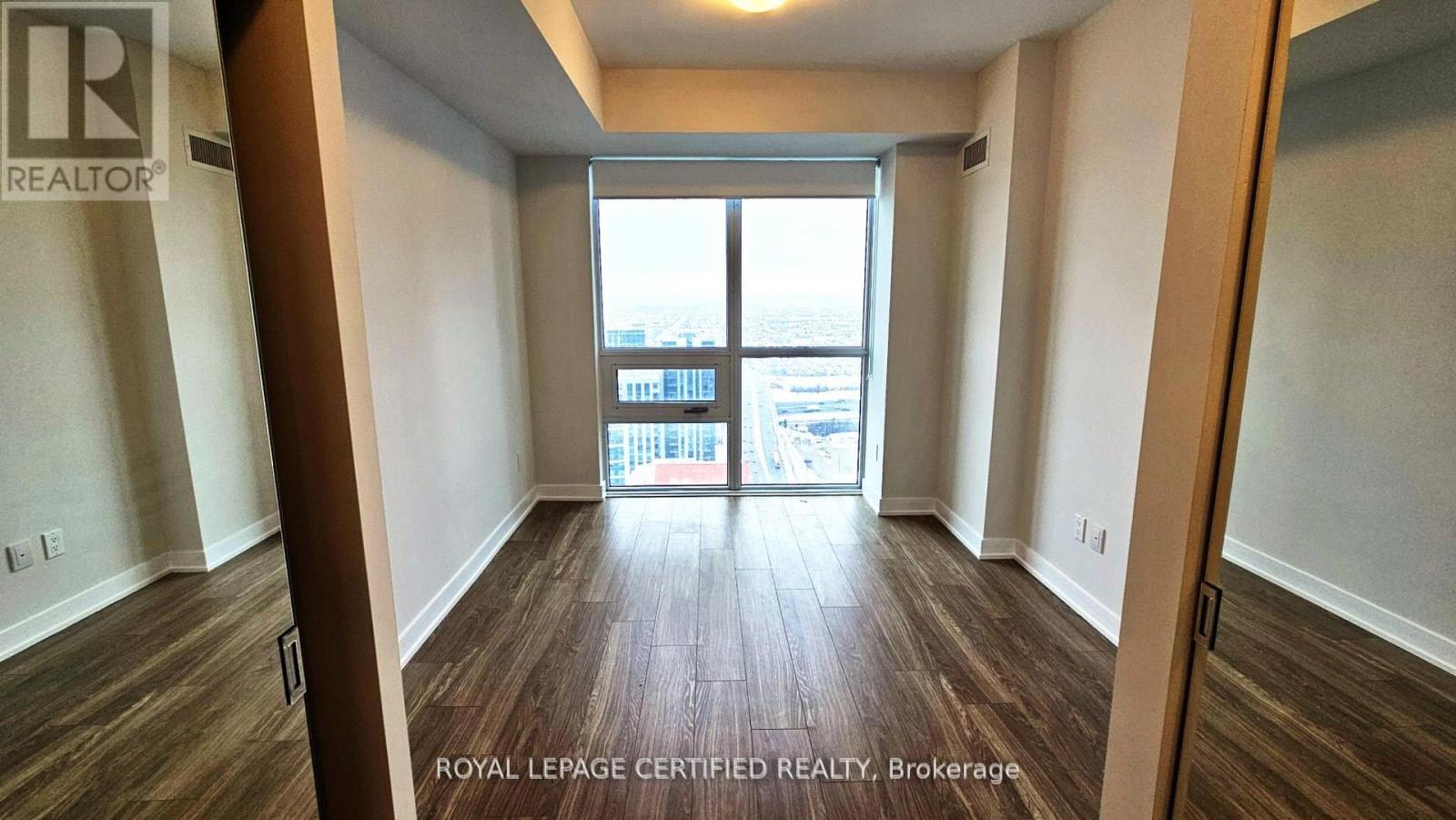 3011 - 430 Square One Drive, Mississauga (Creditview), Ontario  L5B 0L6 - Photo 10 - W12815922