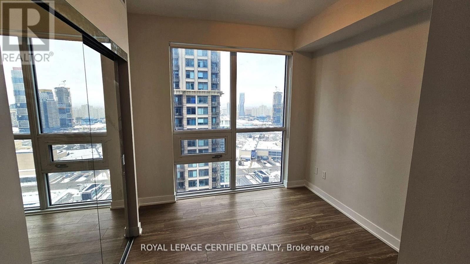 3011 - 430 Square One Drive, Mississauga (Creditview), Ontario  L5B 0L6 - Photo 6 - W12815922