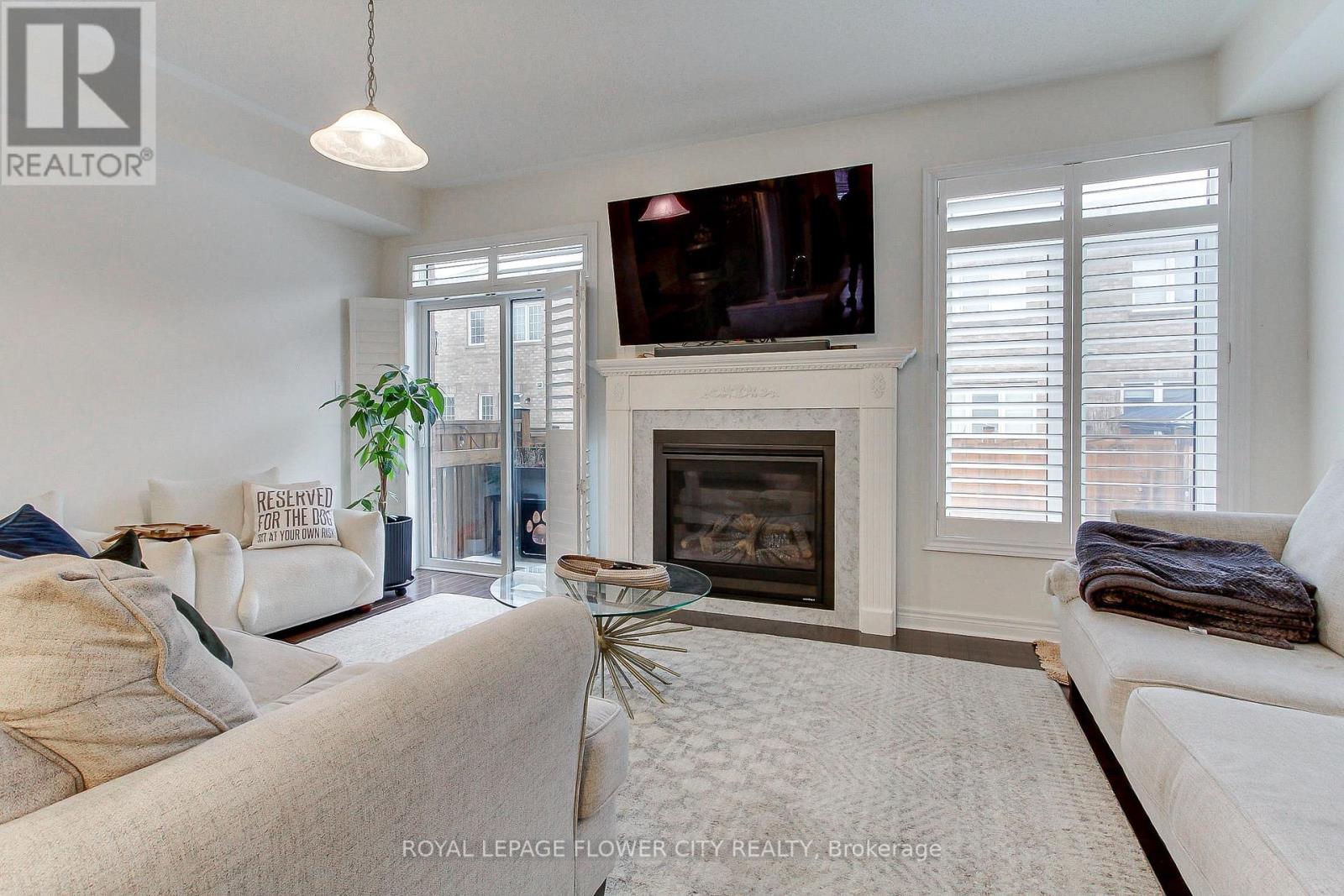 101 Huguenot Road, Oakville, Ontario  L6H 0M3 - Photo 14 - W12815930