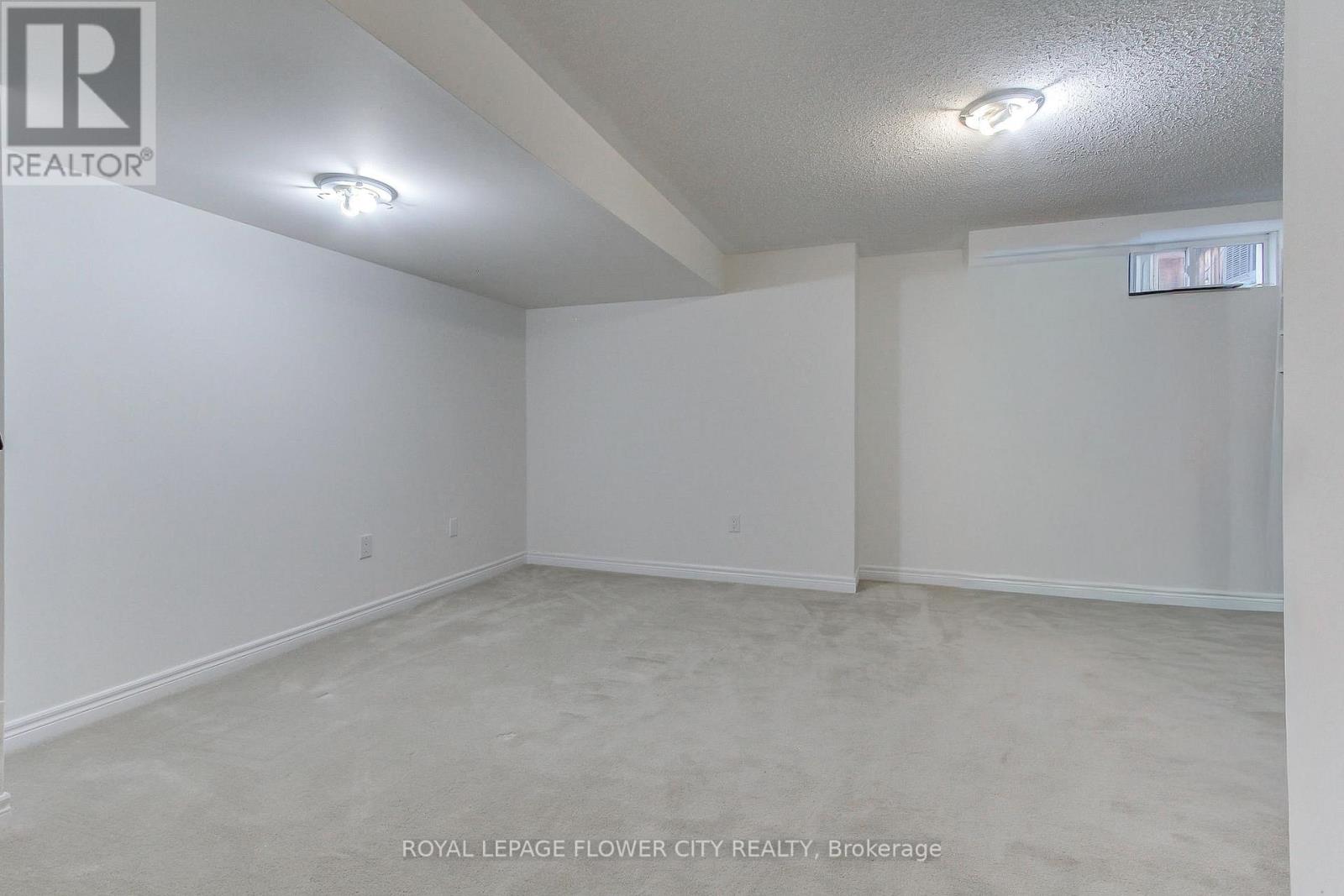 101 Huguenot Road, Oakville, Ontario  L6H 0M3 - Photo 27 - W12815930