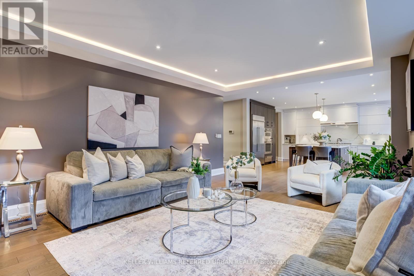 1376 Applewood Road, Mississauga, Ontario  L5E 2M1 - Photo 17 - W12815942