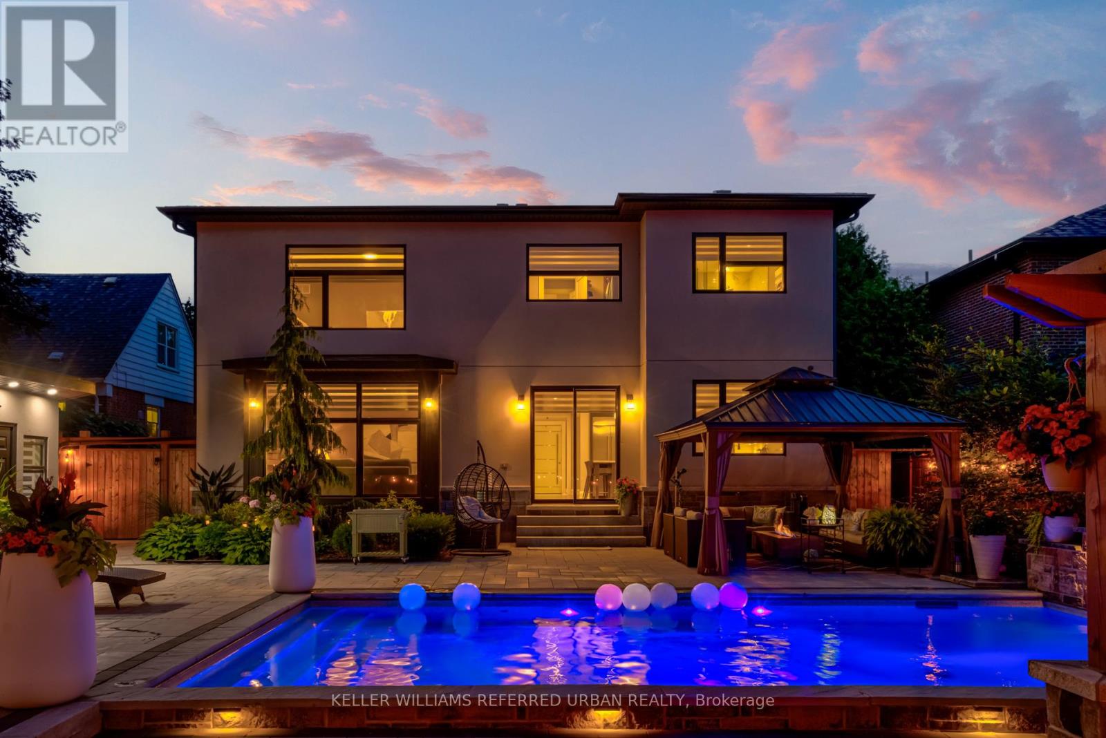 1376 Applewood Road, Mississauga, Ontario  L5E 2M1 - Photo 49 - W12815942