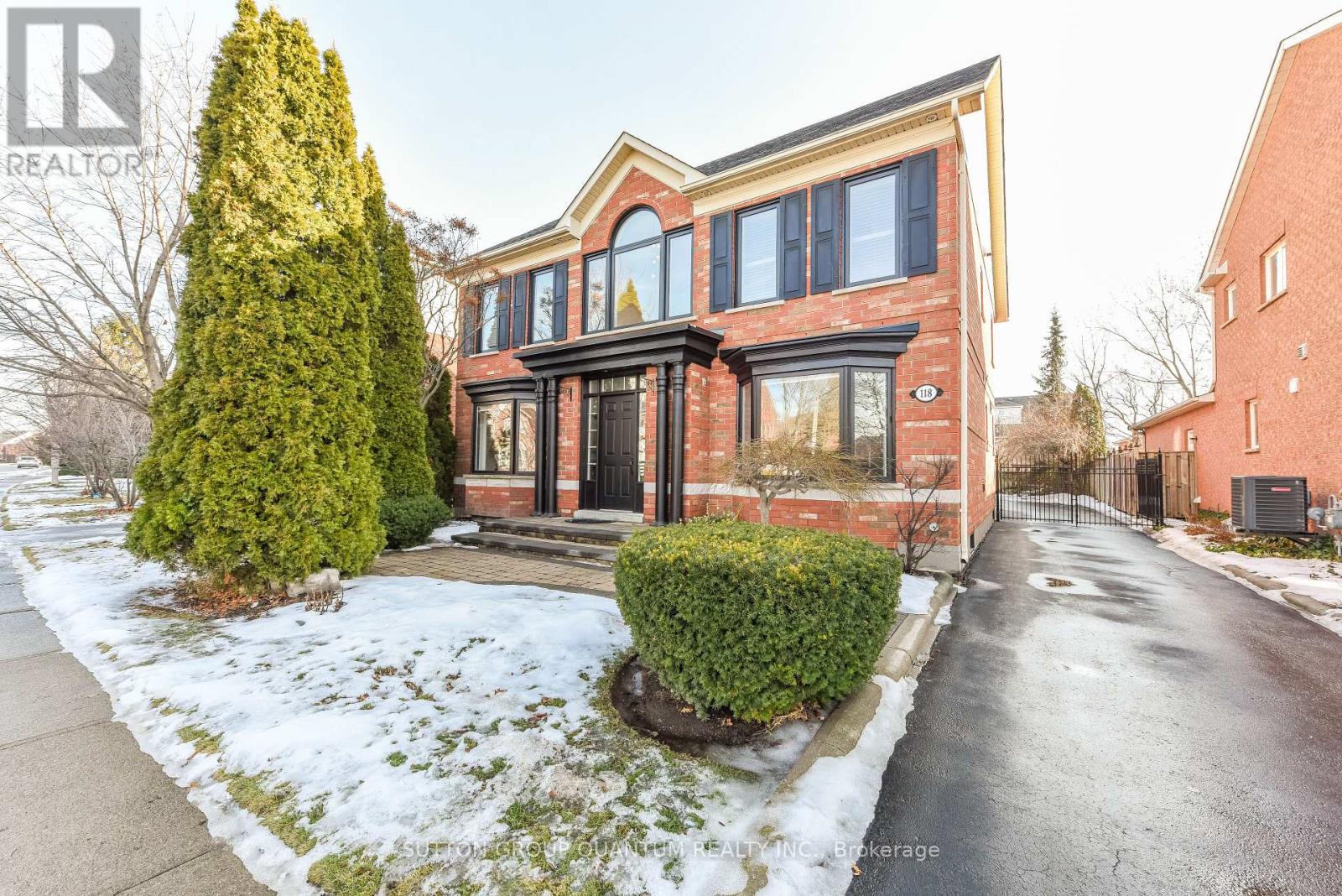 118 WESTCHESTER ROAD, Oakville, Ontario