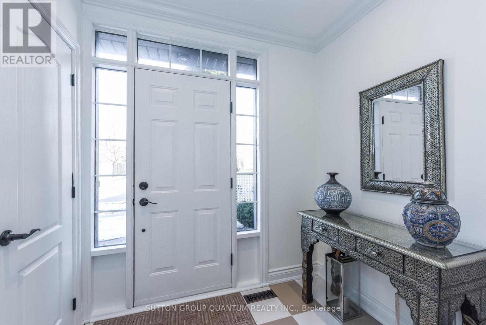 118 Westchester Road, Oakville, Ontario  L6H 6H9 - Photo 25 - W12815964