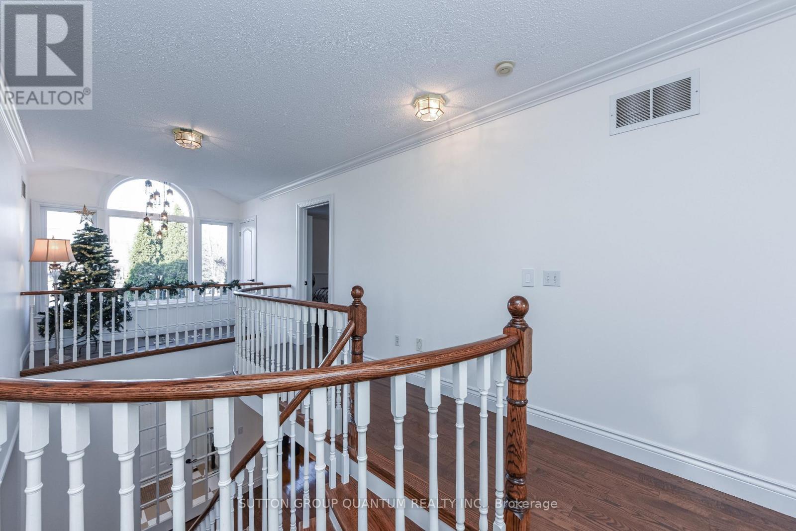 118 Westchester Road, Oakville, Ontario  L6H 6H9 - Photo 33 - W12815964