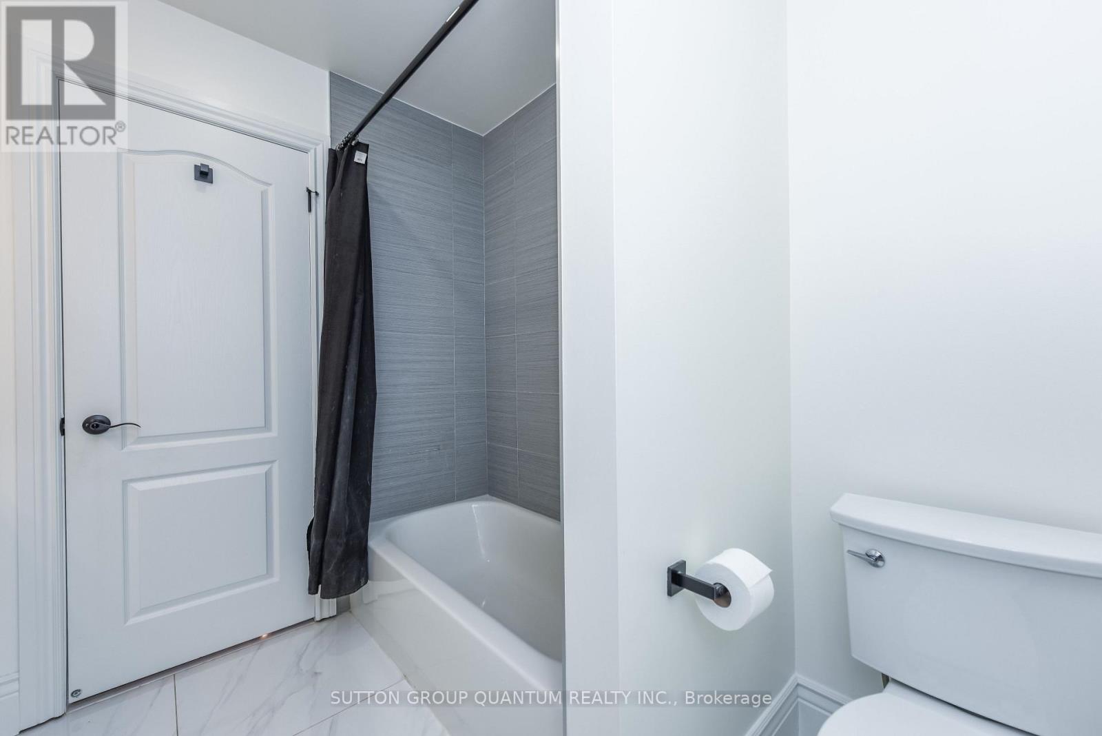 118 Westchester Road, Oakville, Ontario  L6H 6H9 - Photo 36 - W12815964