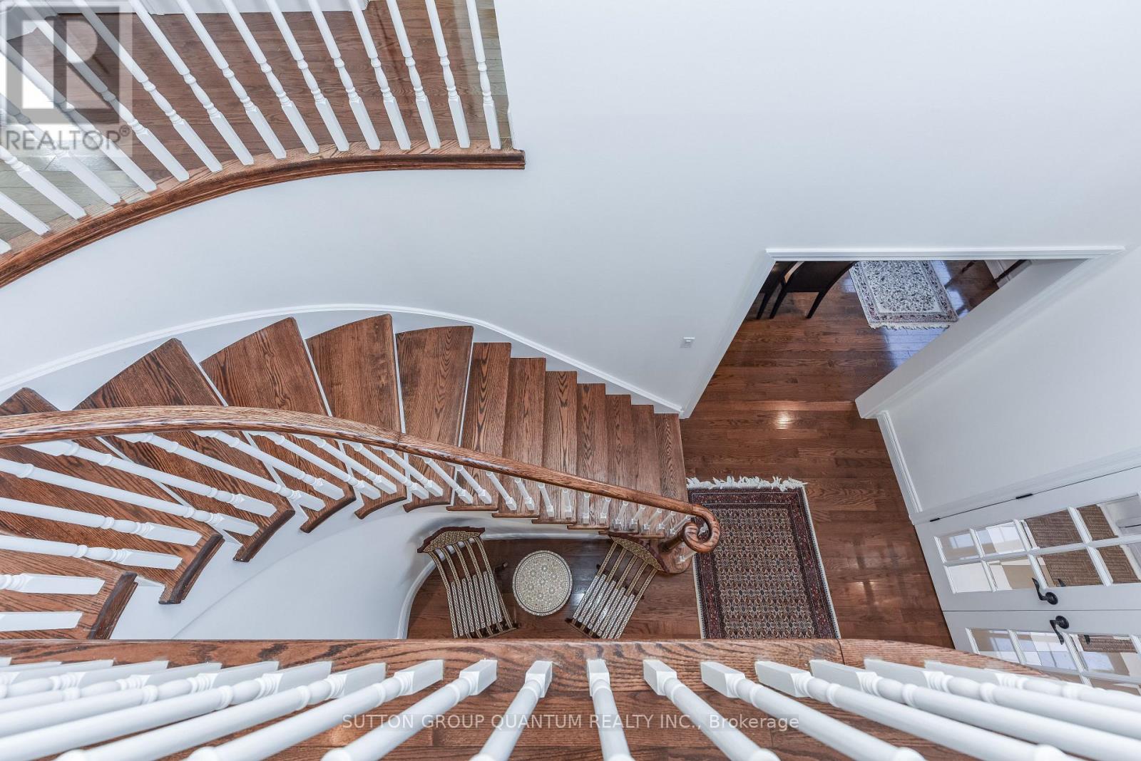 118 Westchester Road, Oakville, Ontario  L6H 6H9 - Photo 38 - W12815964