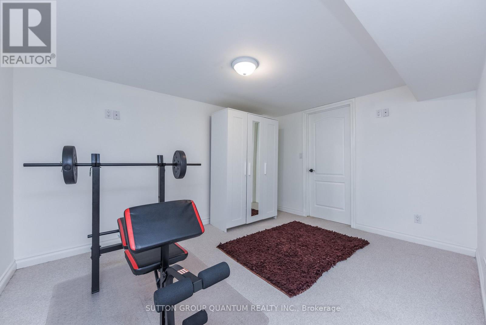 118 Westchester Road, Oakville, Ontario  L6H 6H9 - Photo 8 - W12815964