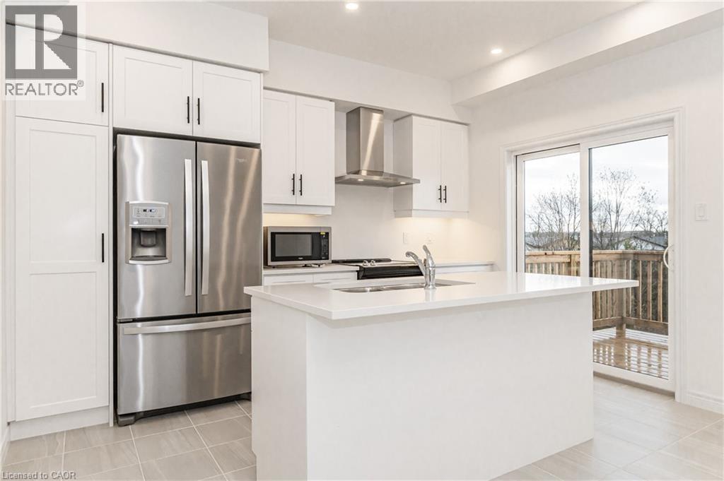 2 Sora Lane, Guelph, Ontario  N1E 0T4 - Photo 4 - 40796579