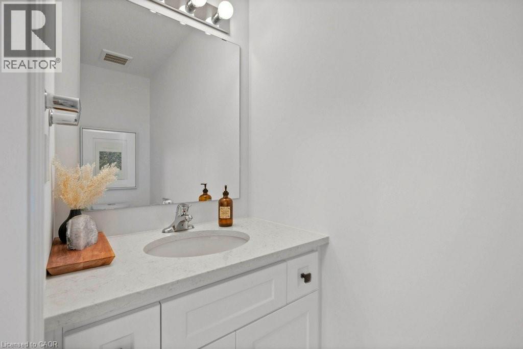 2 Sora Lane, Guelph, Ontario  N1E 0T4 - Photo 15 - 40796579