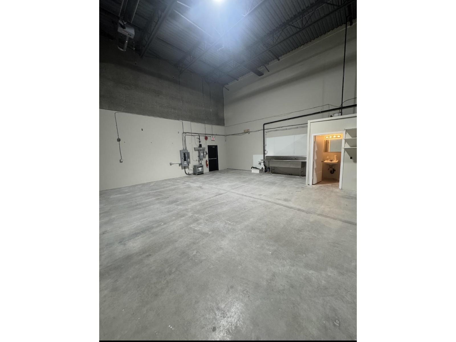 102 32885 Mission Way, Mission, British Columbia  V2V 6E4 - Photo 9 - C8075826