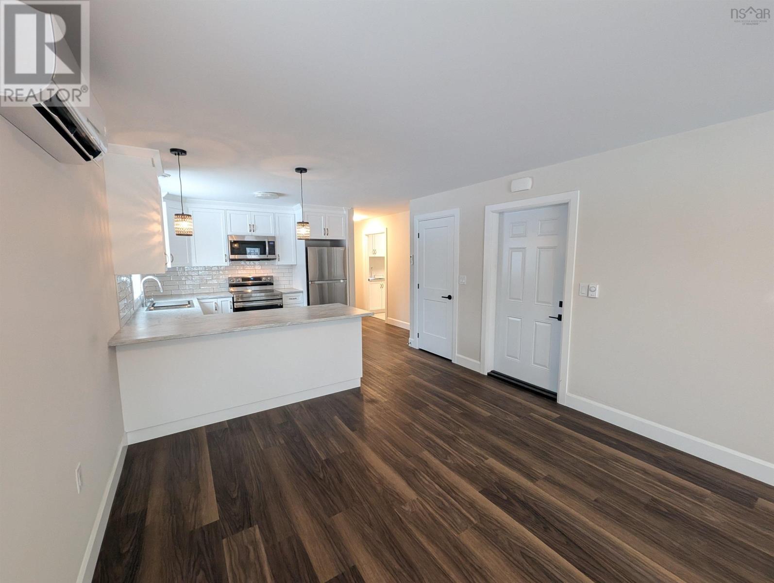 128 & 130 Renfrew Road, Hants, Nova Scotia  B2T 1H6 - Photo 11 - 202603315