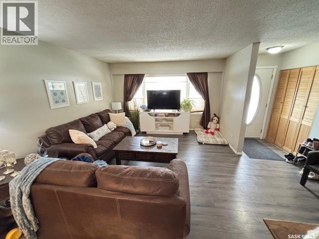 1169 Currie Crescent, Moose Jaw, Saskatchewan  S6H 6B6 - Photo 8 - SK029097