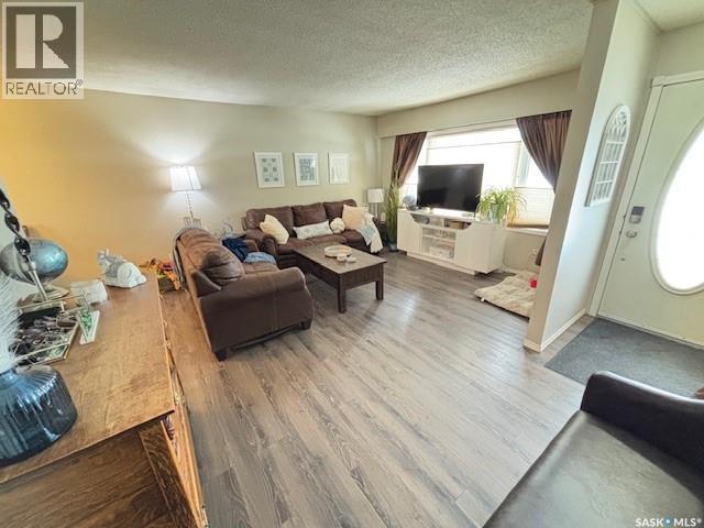 1169 Currie Crescent, Moose Jaw, Saskatchewan  S6H 6B6 - Photo 9 - SK029097