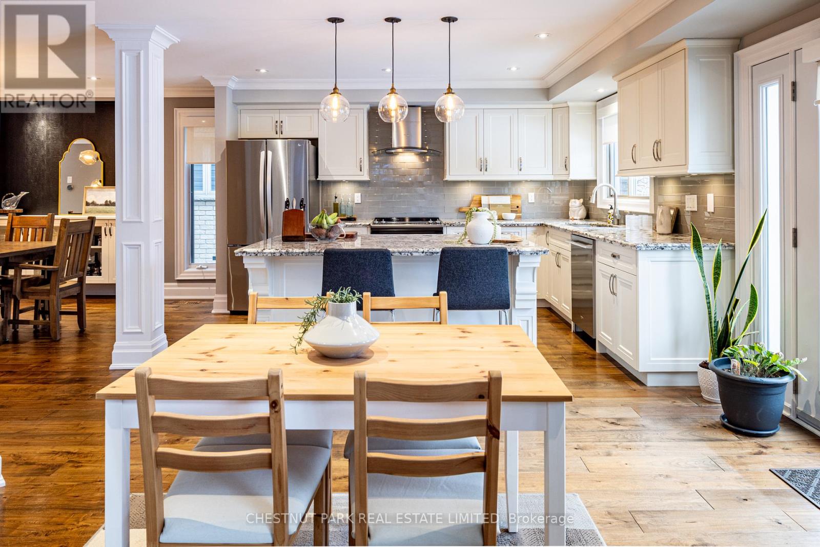 104 Gatestone Drive, Hamilton, Ontario  L8J 3S1 - Photo 12 - X12815750