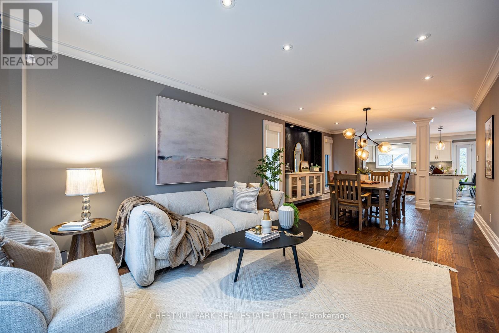 104 Gatestone Drive, Hamilton, Ontario  L8J 3S1 - Photo 6 - X12815750