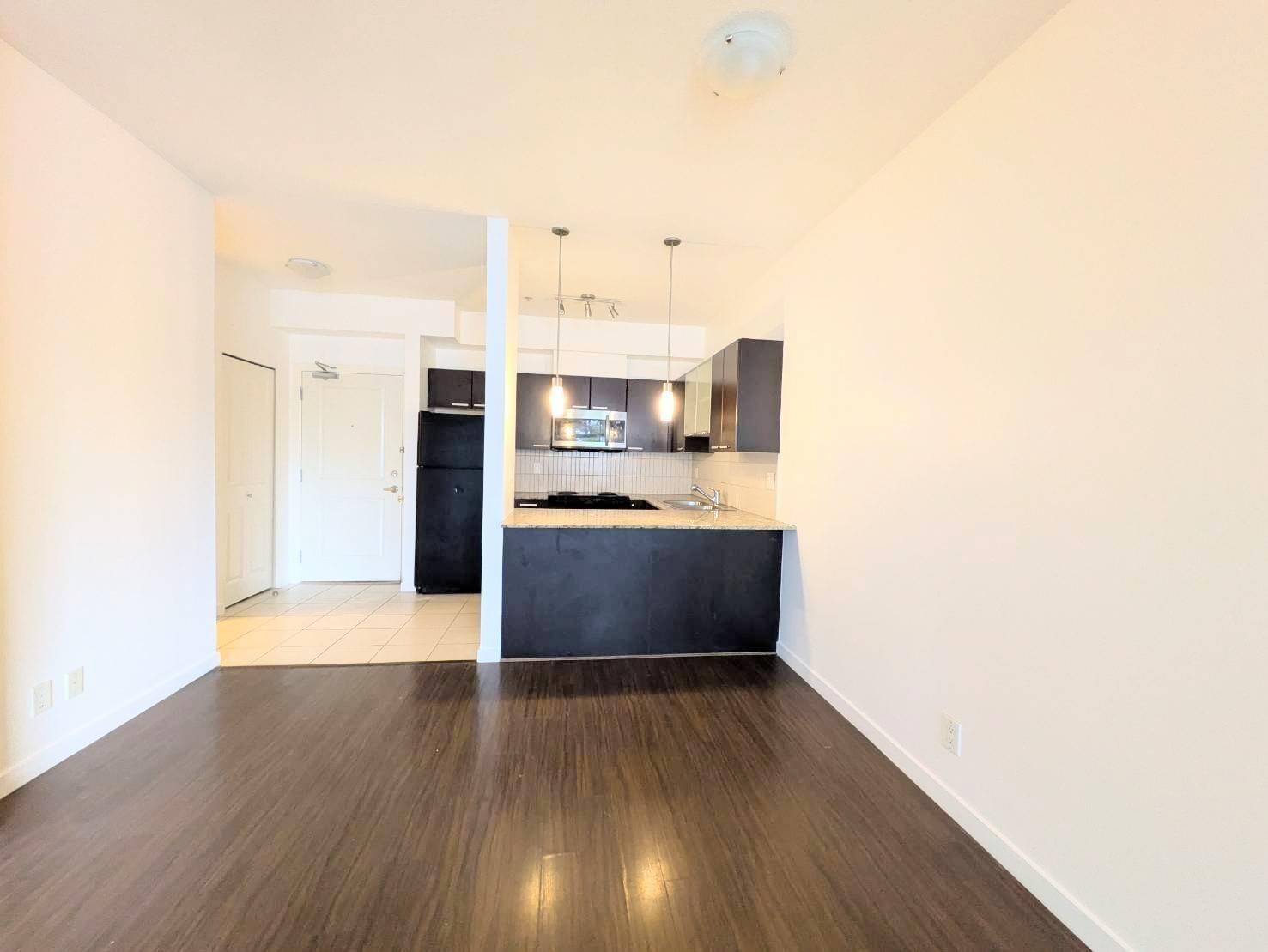 106 10499 University Drive, Surrey, British Columbia  V3T 0A4 - Photo 6 - R3092584