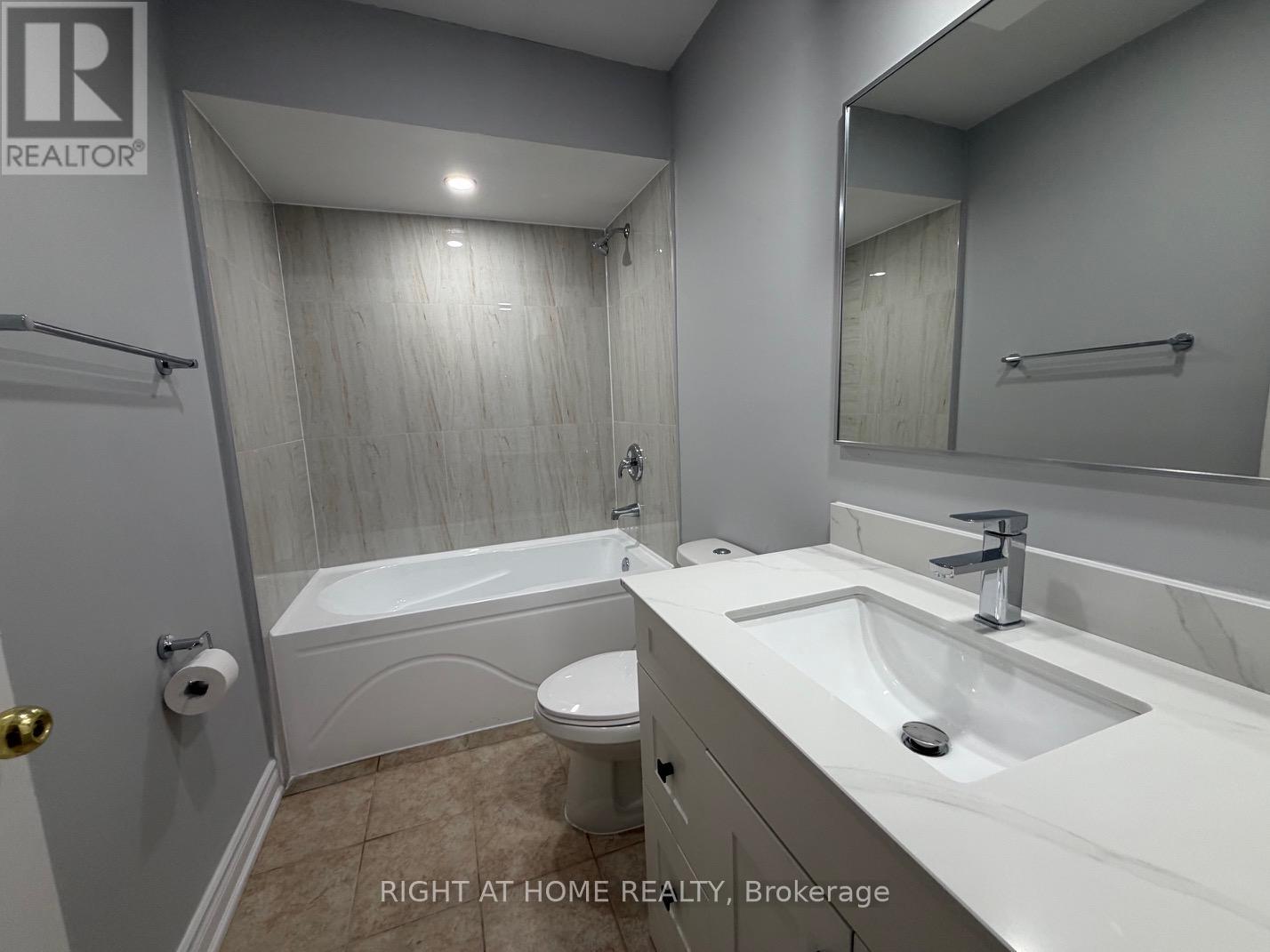 101 Romy Crescent, Thorold, Ontario  L2V 4V2 - Photo 13 - X12815802