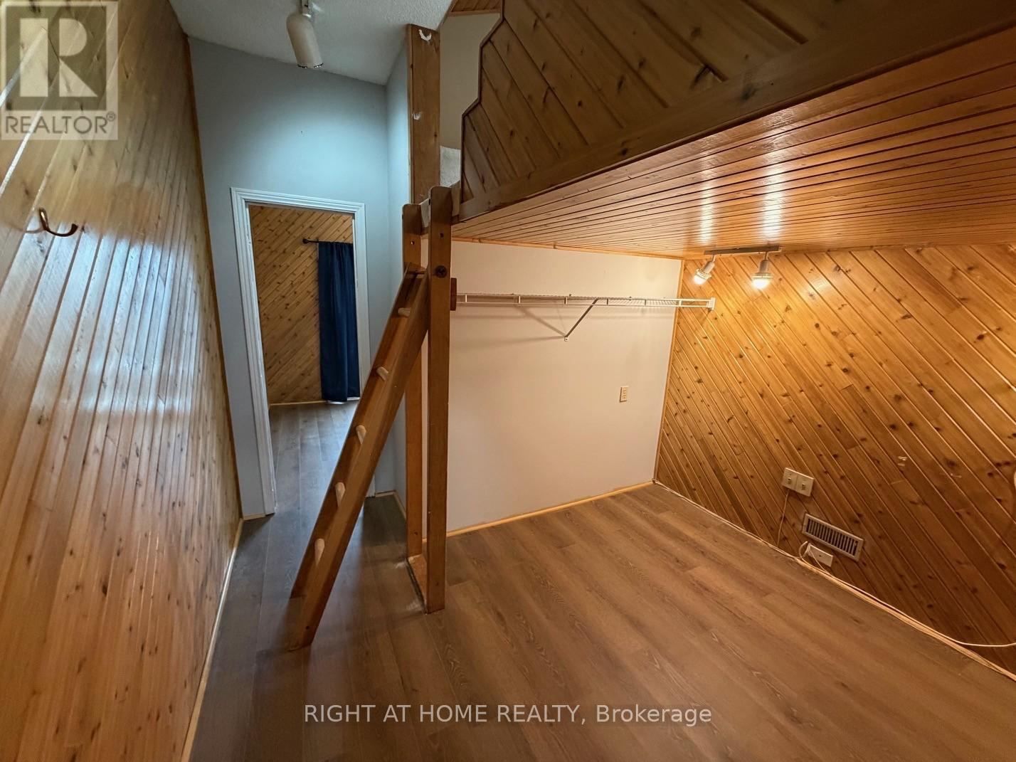 101 Romy Crescent, Thorold, Ontario  L2V 4V2 - Photo 22 - X12815802