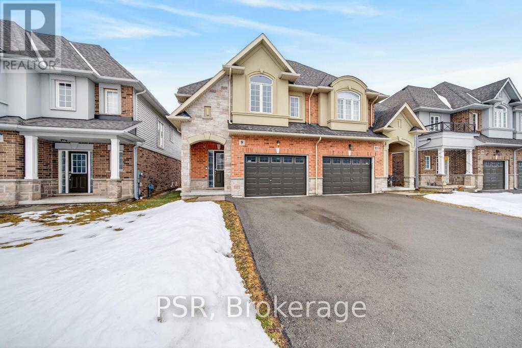 9 Starling Drive, Hamilton, Ontario  L9A 2P5 - Photo 2 - X12815826