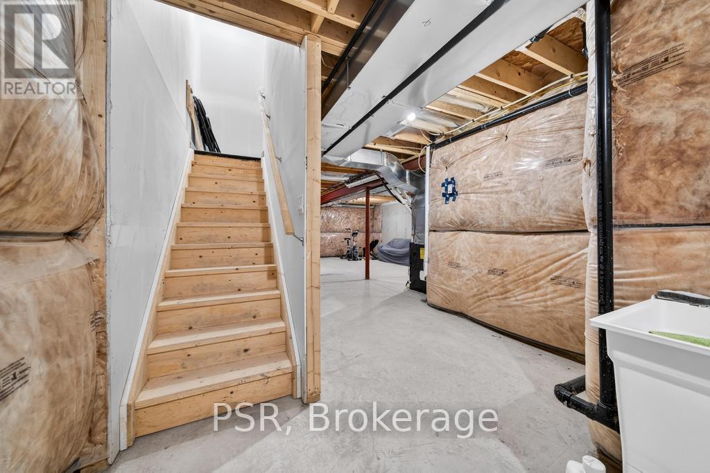 9 Starling Drive, Hamilton, Ontario  L9A 2P5 - Photo 32 - X12815826