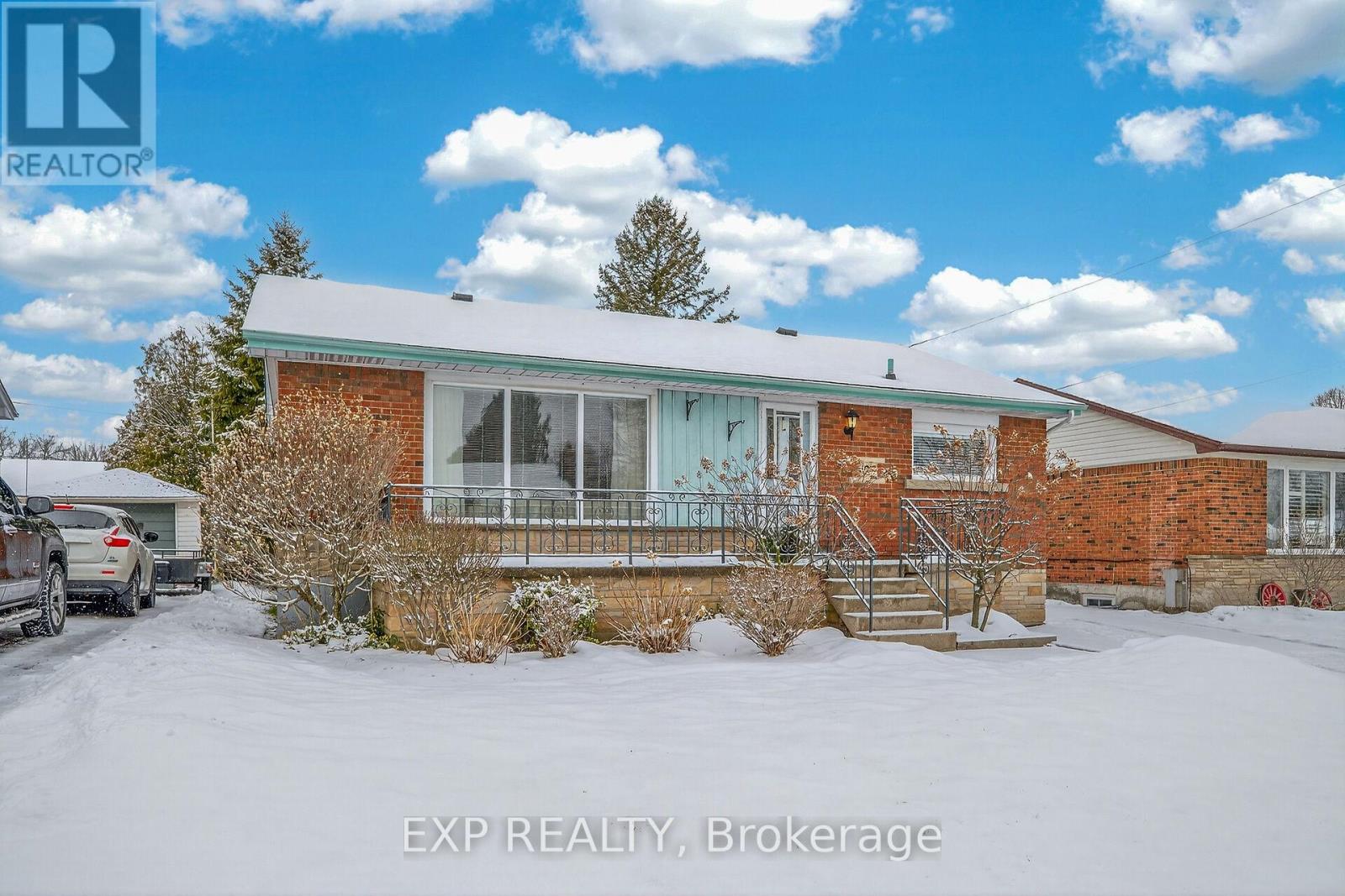 126 West 4th Street, Hamilton, Ontario  L9C 3N2 - Photo 44 - X12815926