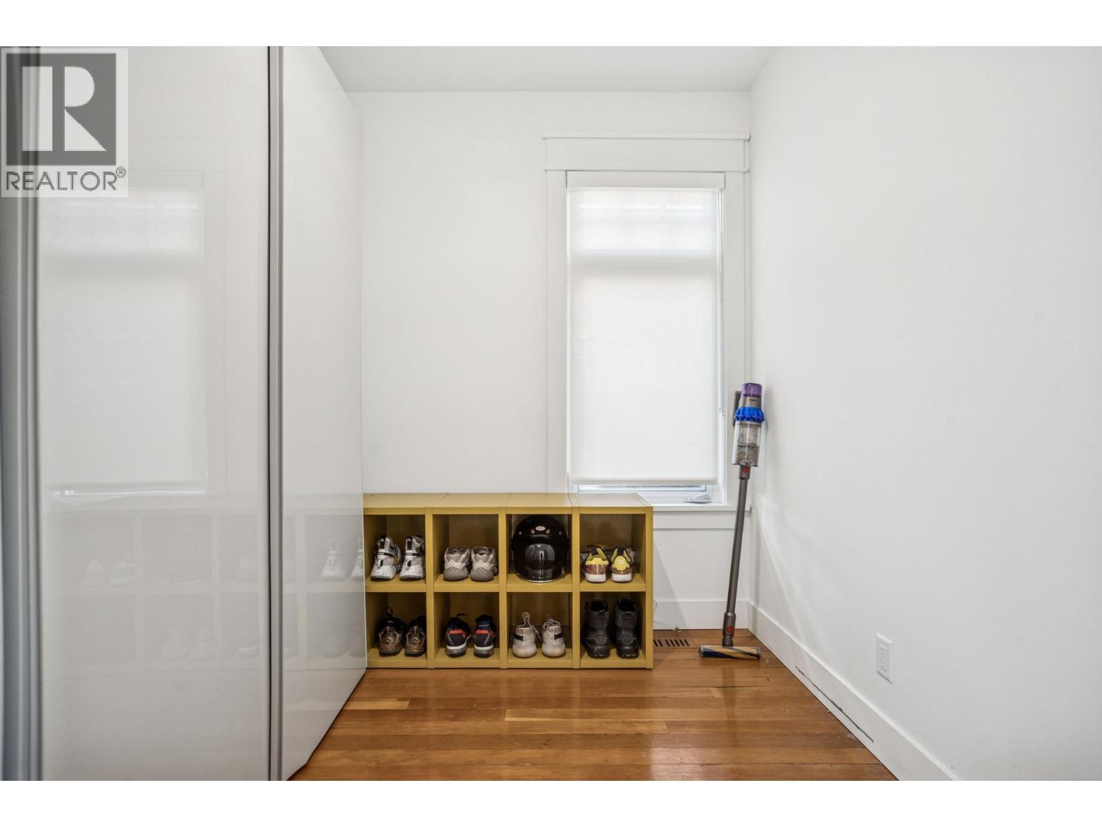 1851 E 16th Avenue, Vancouver, British Columbia  V5N 2G7 - Photo 18 - R3092356