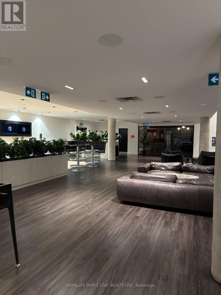 504 - 25 Wellington Street S, Kitchener, Ontario  N2G 0G5 - Photo 4 - X12809552