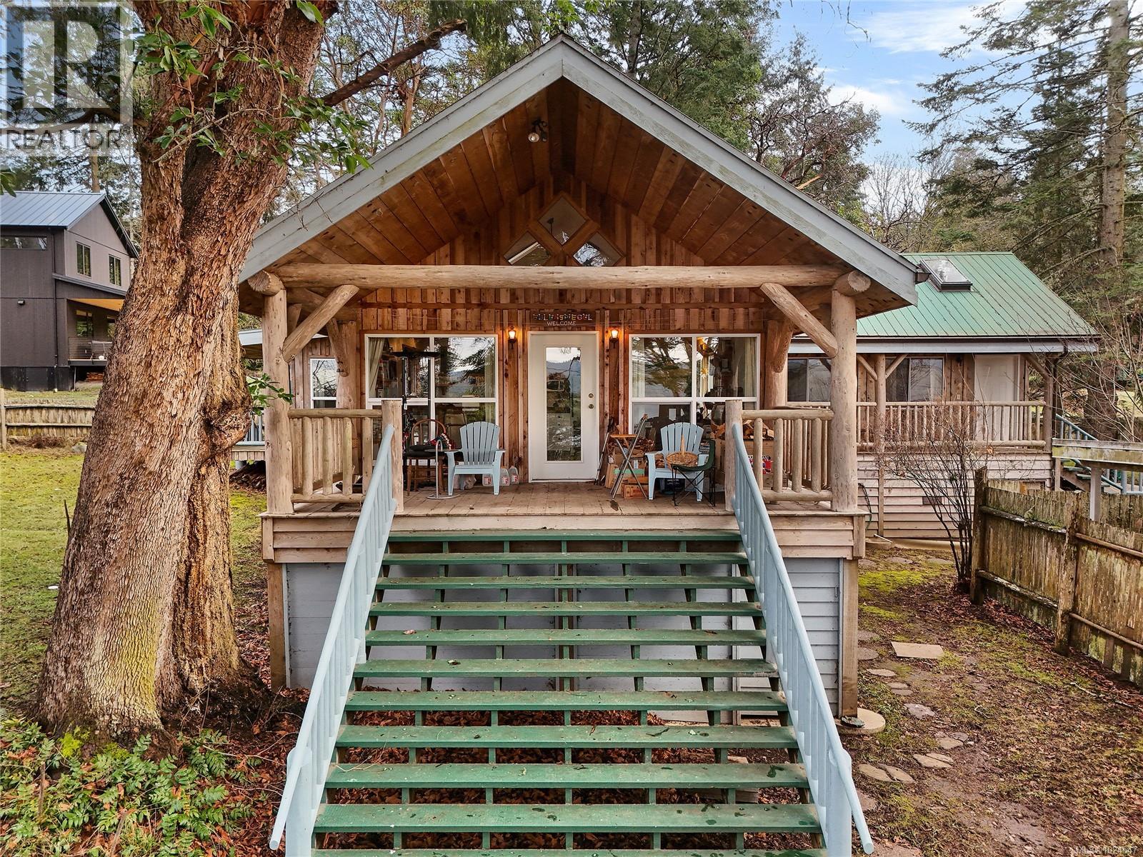 421 Sunset Pl, Mayne Island, British Columbia