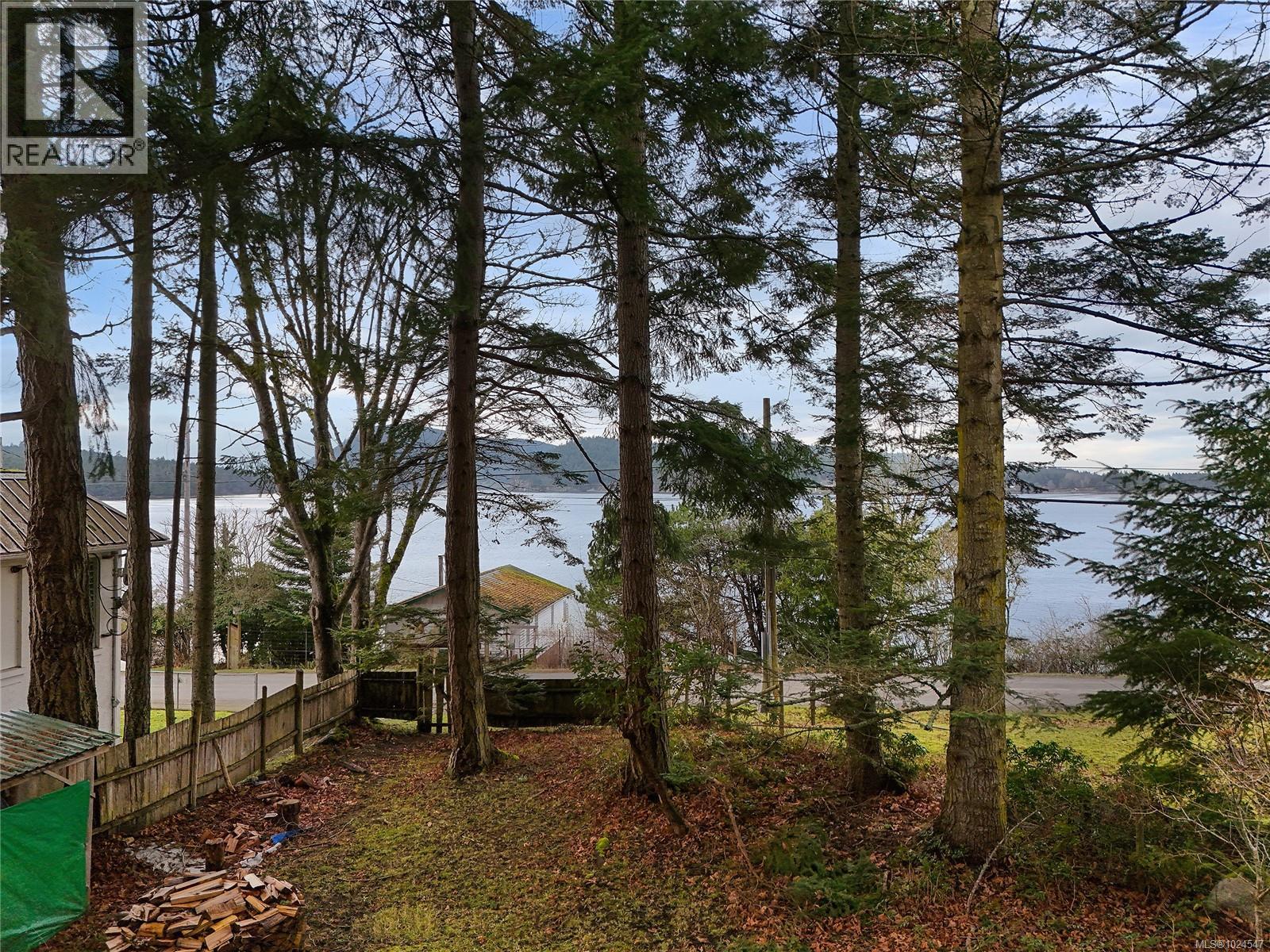421 Sunset Pl, Mayne Island, British Columbia  V0N 2J2 - Photo 12 - 1024547