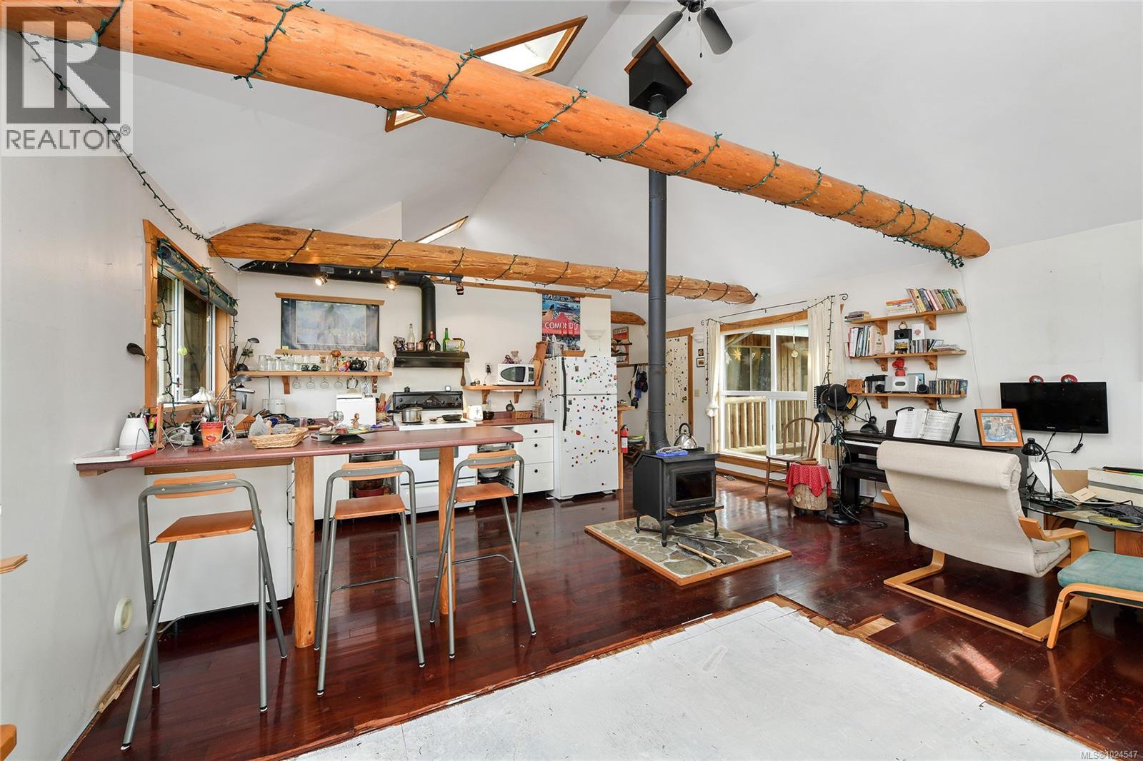 421 Sunset Pl, Mayne Island, British Columbia  V0N 2J2 - Photo 15 - 1024547