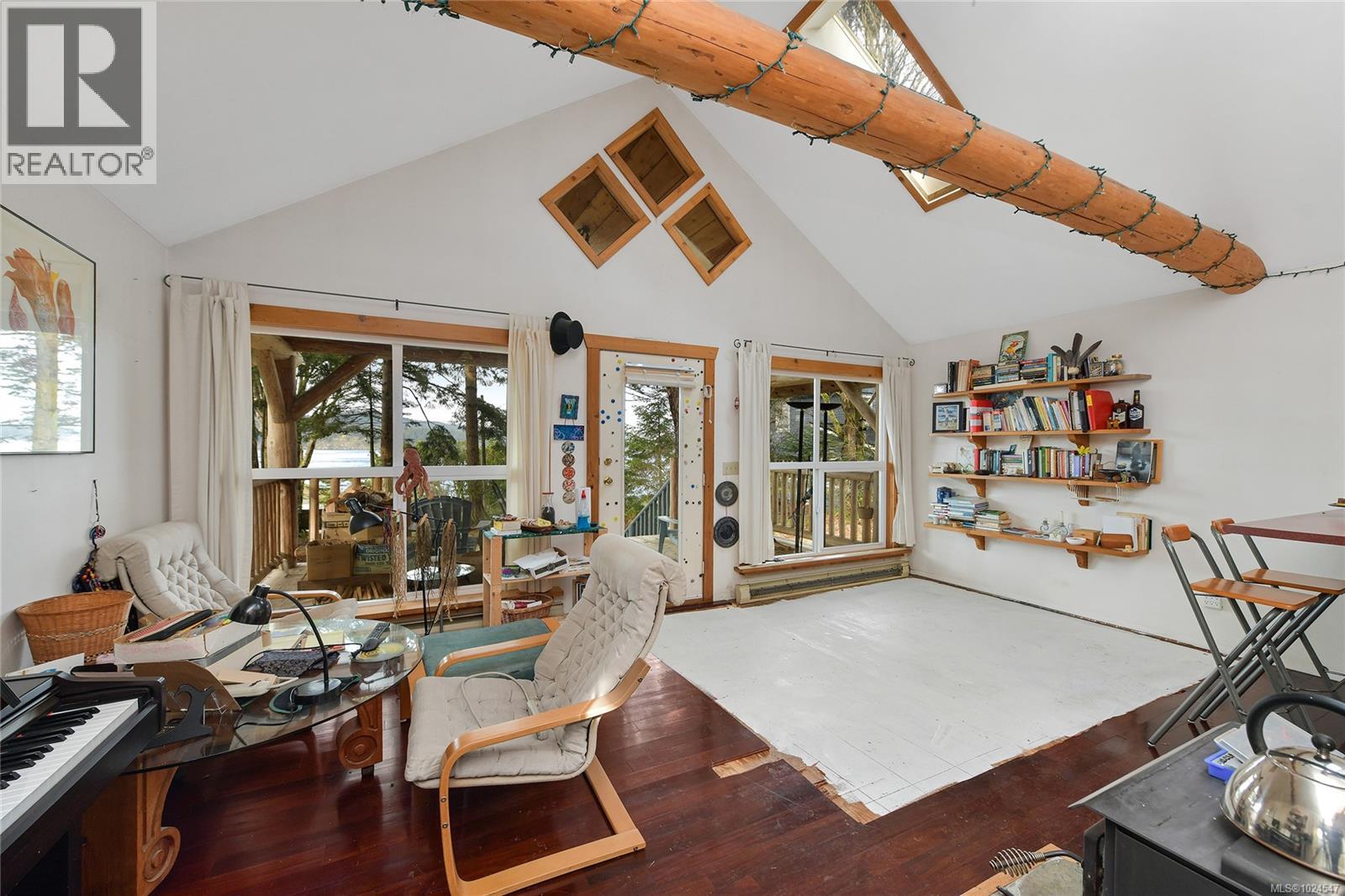 421 Sunset Pl, Mayne Island, British Columbia  V0N 2J2 - Photo 16 - 1024547