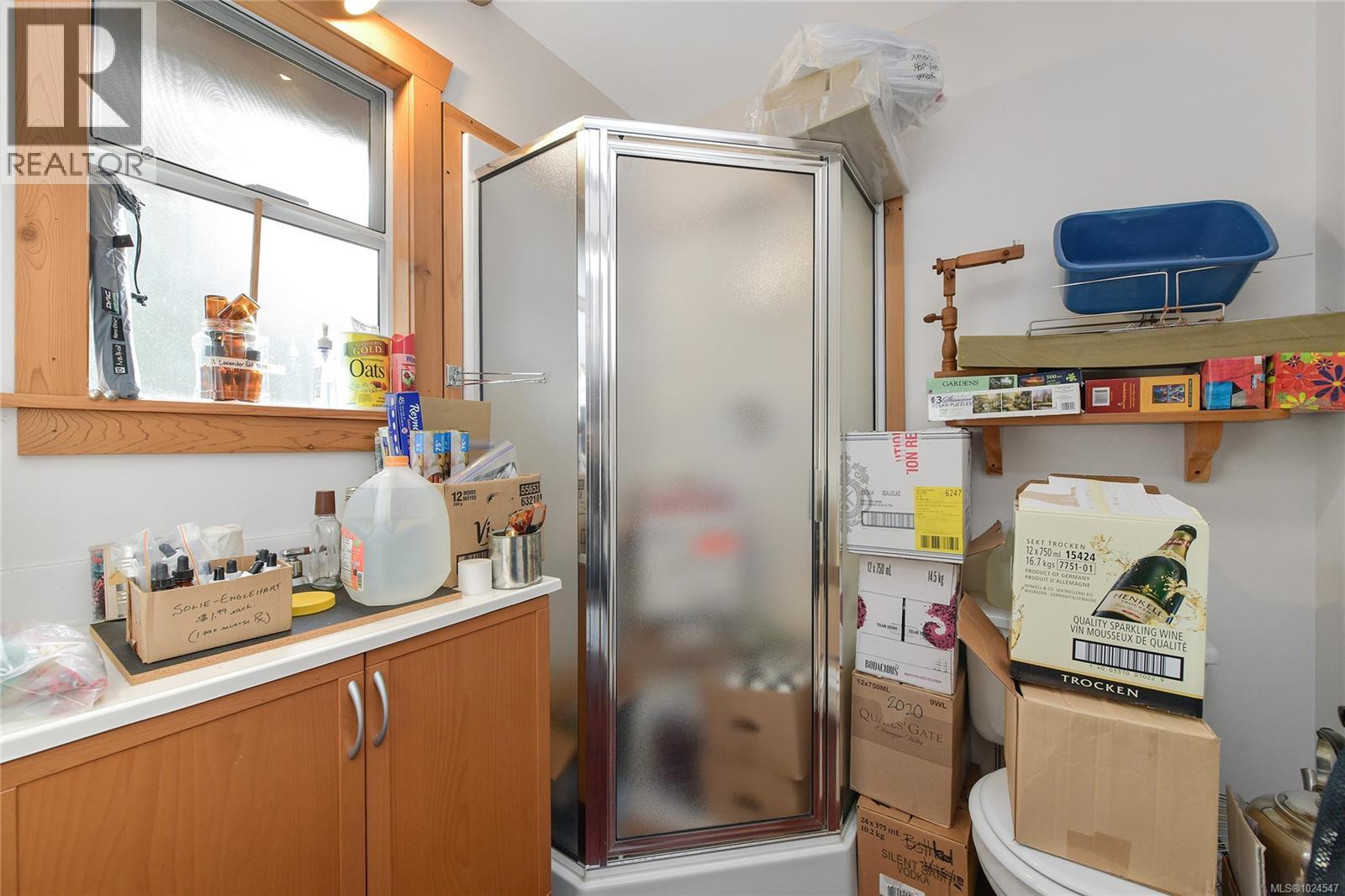 421 Sunset Pl, Mayne Island, British Columbia  V0N 2J2 - Photo 31 - 1024547