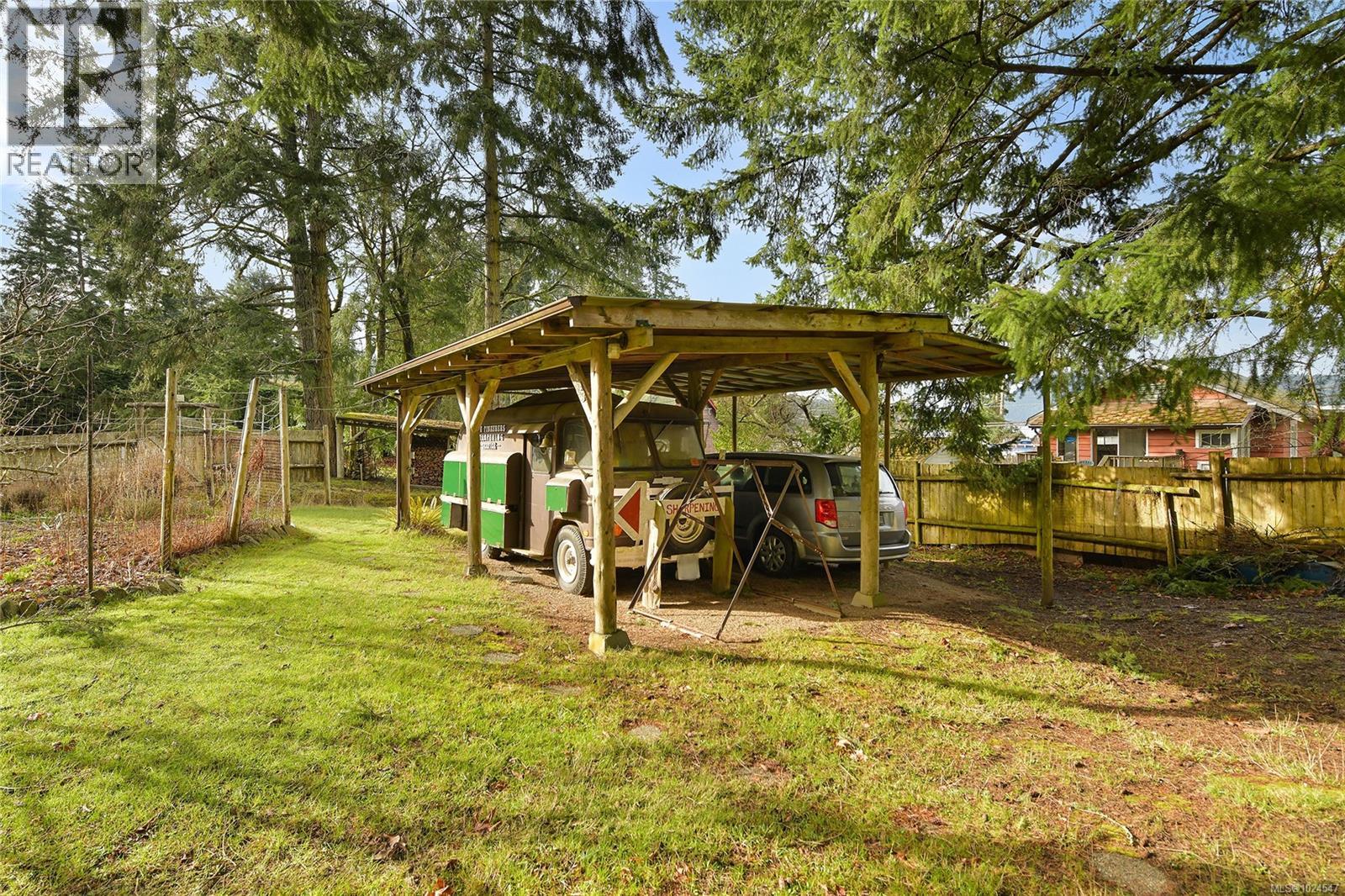 421 Sunset Pl, Mayne Island, British Columbia  V0N 2J2 - Photo 35 - 1024547