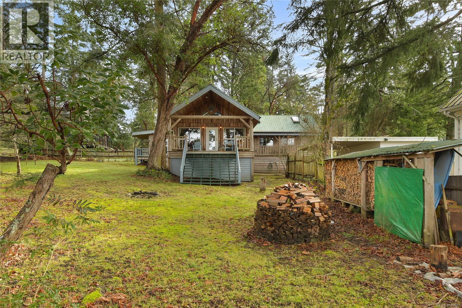 421 Sunset Pl, Mayne Island, British Columbia  V0N 2J2 - Photo 6 - 1024547