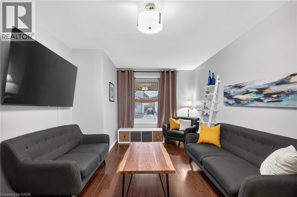 27 Mayflower Avenue, Hamilton, Ontario  L8L 2K5 - Photo 12 - 40807363