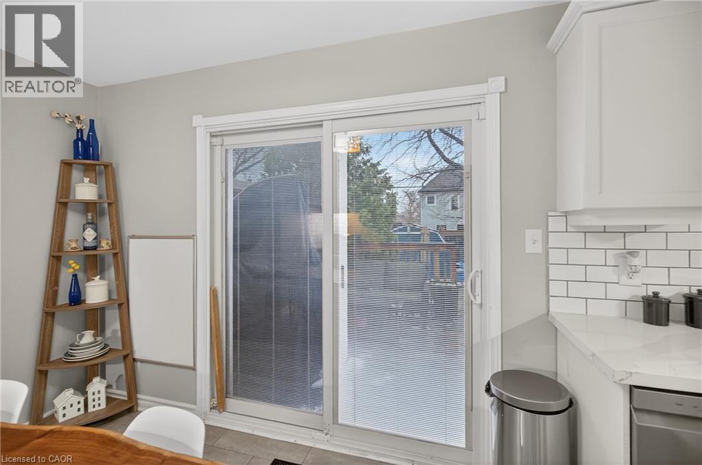 27 Mayflower Avenue, Hamilton, Ontario  L8L 2K5 - Photo 18 - 40807363