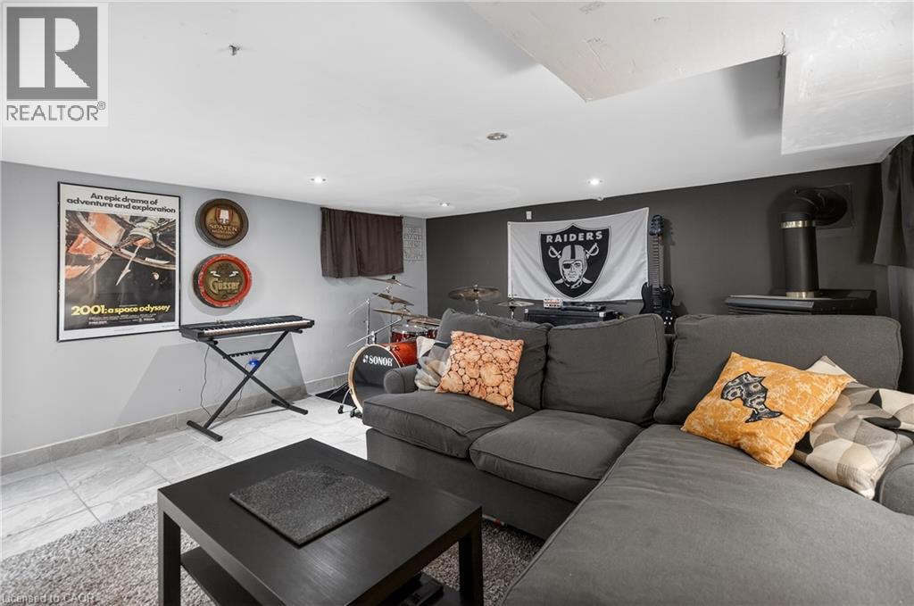 27 Mayflower Avenue, Hamilton, Ontario  L8L 2K5 - Photo 30 - 40807363