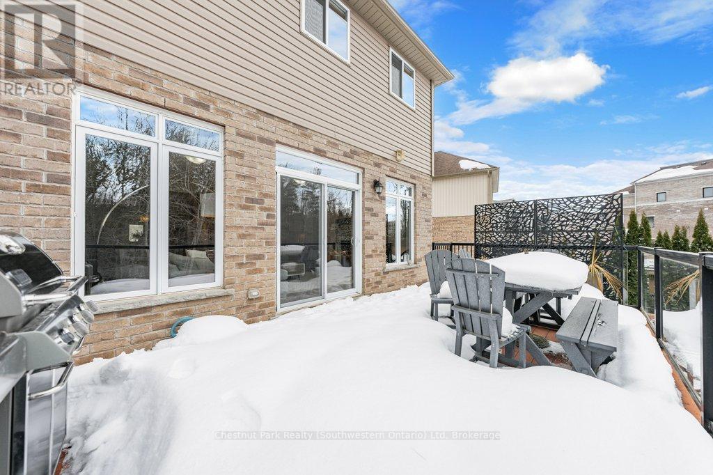 22 Rooke Court, Guelph, Ontario  N1K 0B8 - Photo 48 - X12816008