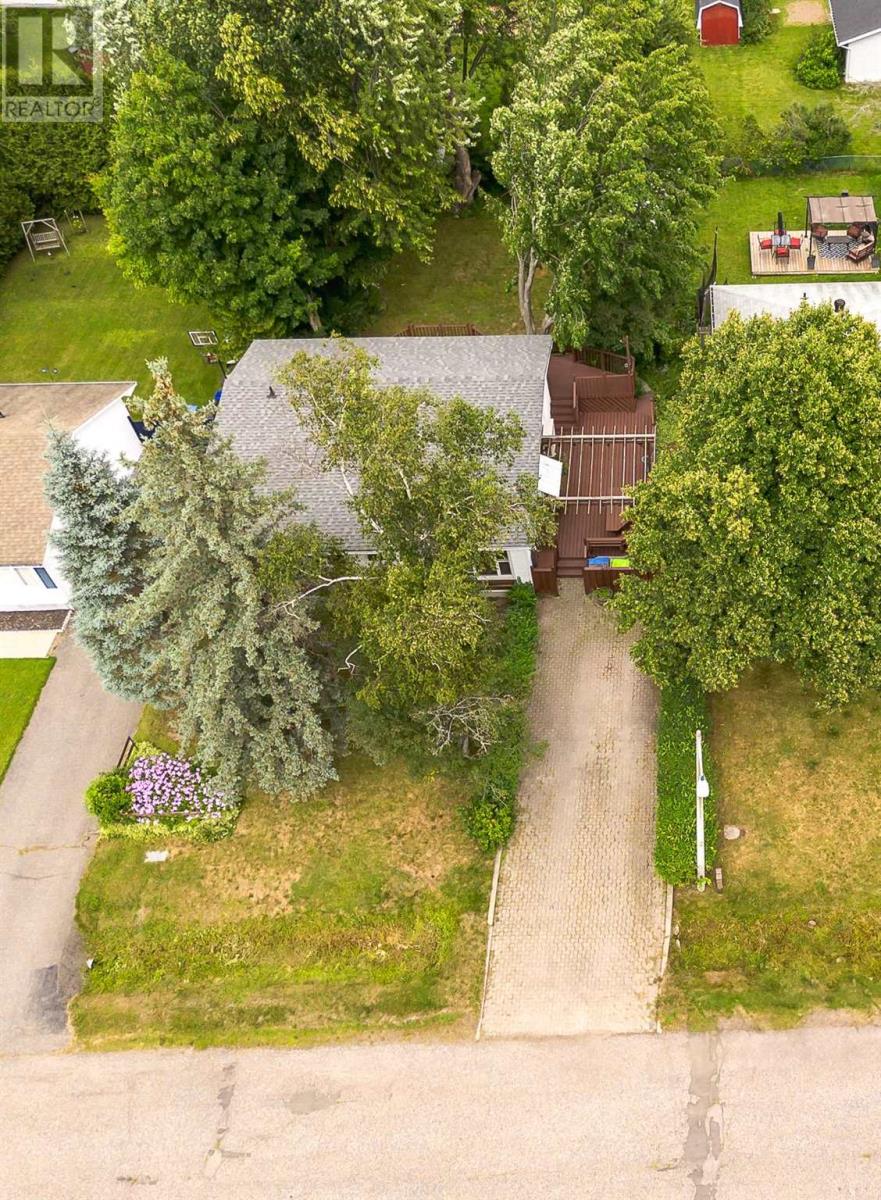 30 Carlbert St, Sault Ste. Marie, Ontario  P6A 5S5 - Photo 48 - SM260216