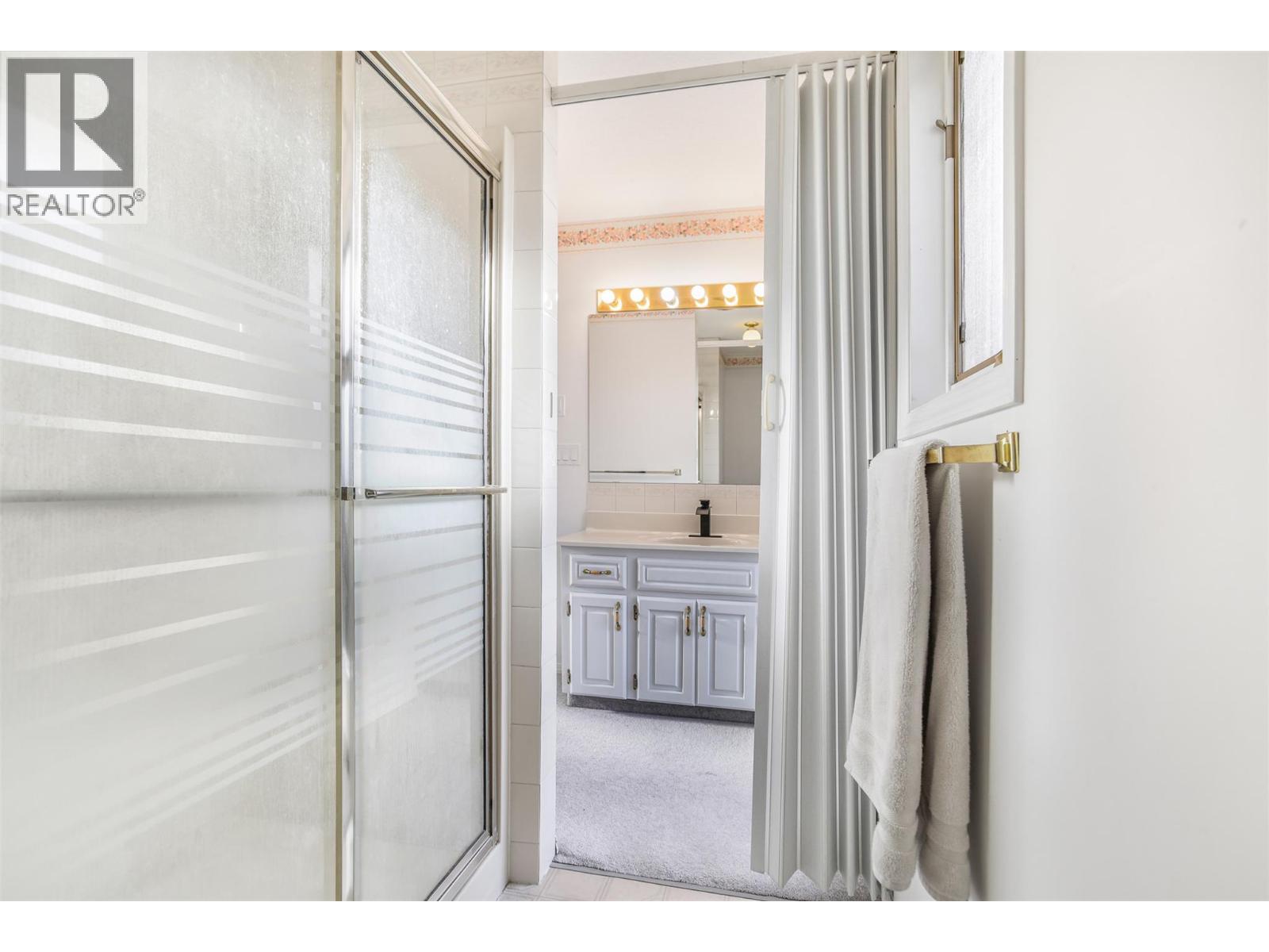 727 Cassiar Crescent Kelowna Photo 21