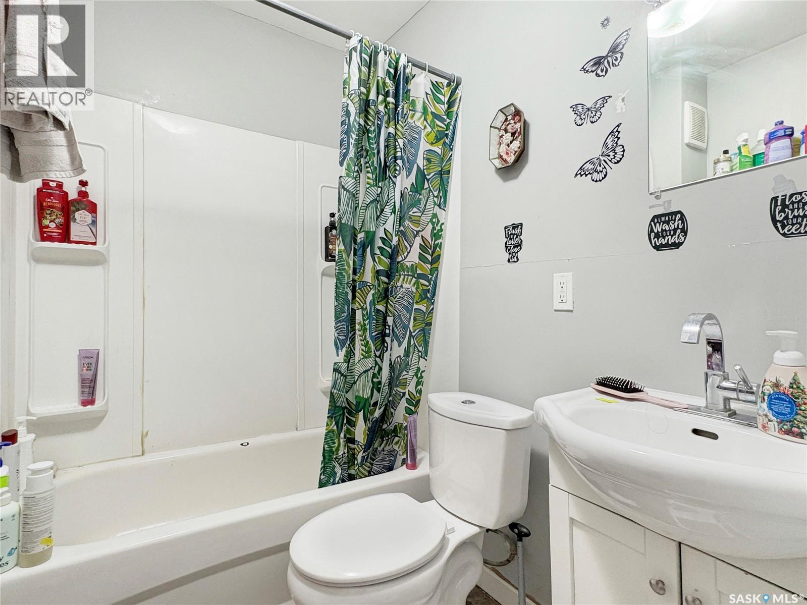 1062 104th Street, North Battleford, Saskatchewan  S9A 1N4 - Photo 9 - SK028996