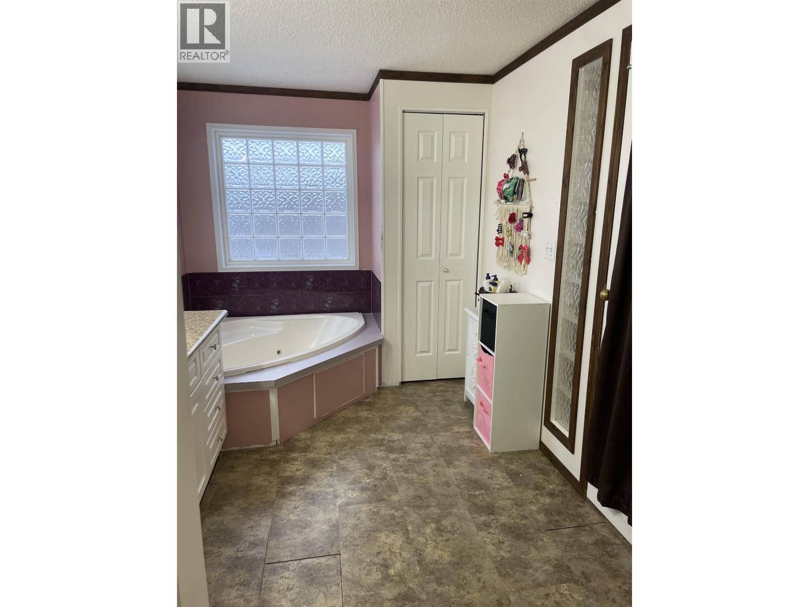 10695 101 Street, Taylor, British Columbia  V0C 2K0 - Photo 12 - R3090781