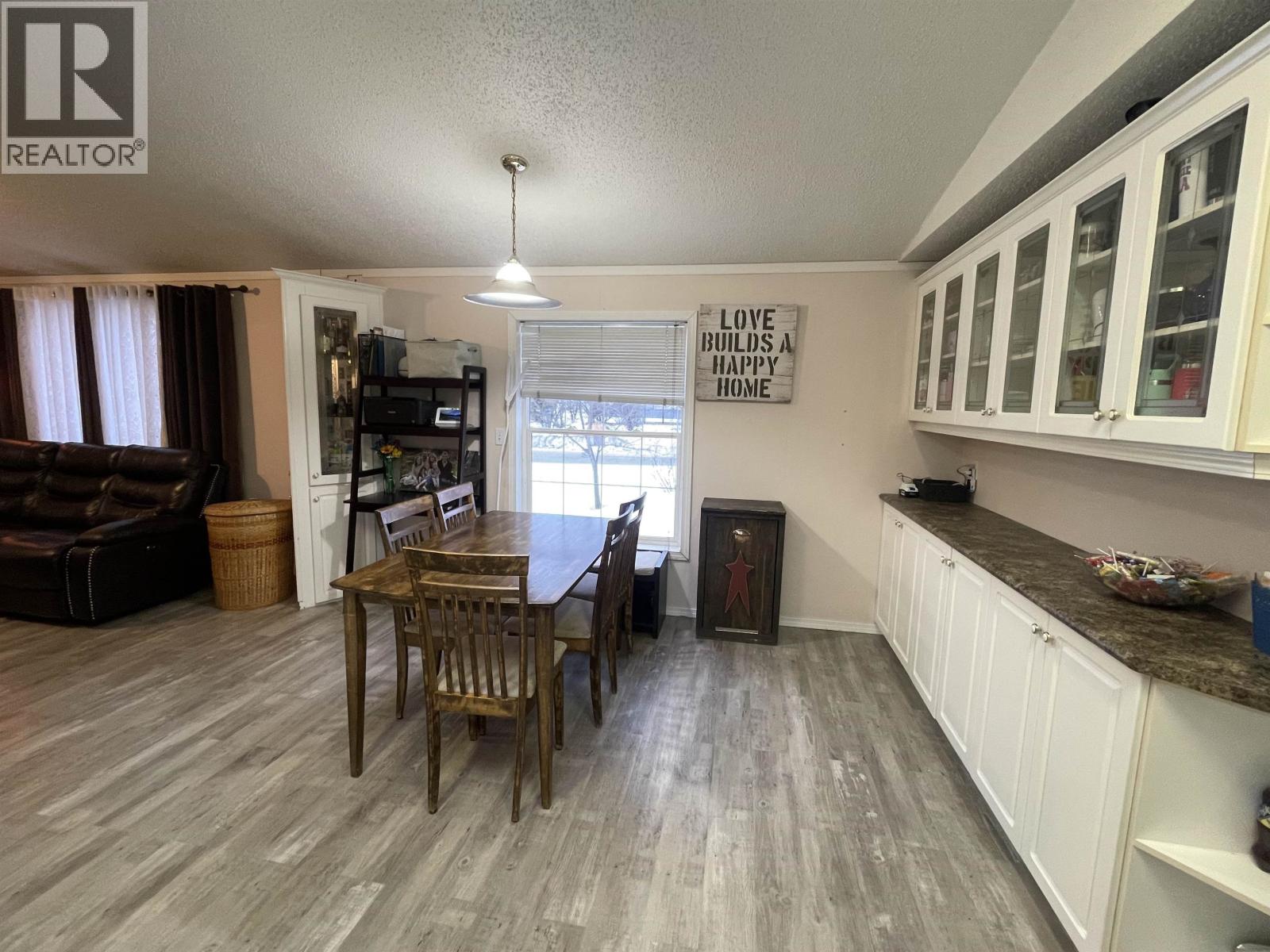 10695 101 Street, Taylor, British Columbia  V0C 2K0 - Photo 6 - R3090781