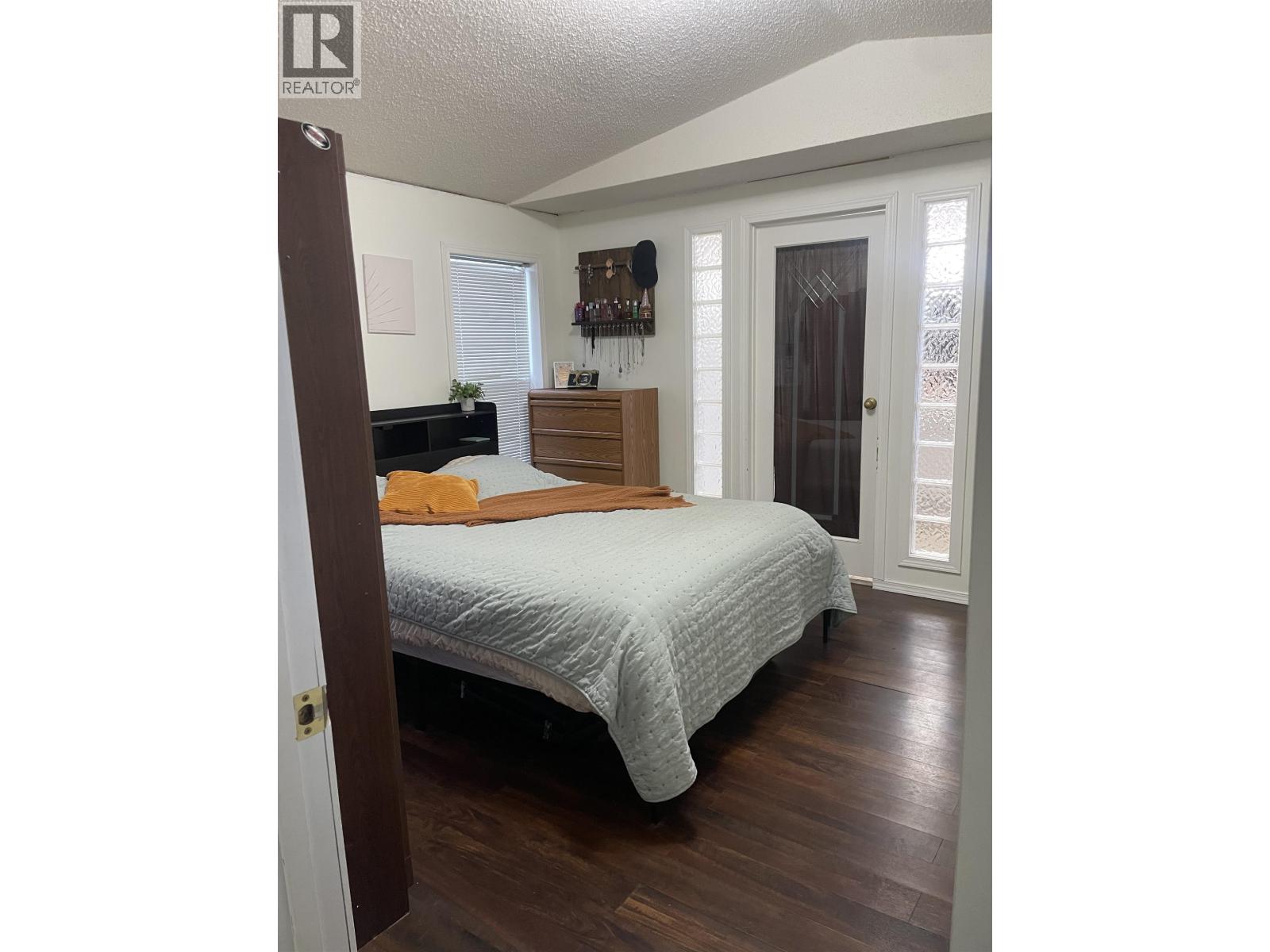 10695 101 Street, Taylor, British Columbia  V0C 2K0 - Photo 10 - R3090781