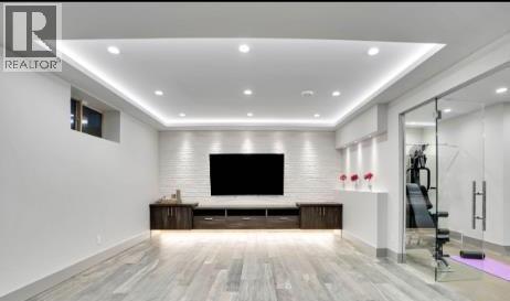 54 Wexford Crescent Sw, Calgary, Alberta  T3h 0h1 - Photo 44 - A2287547