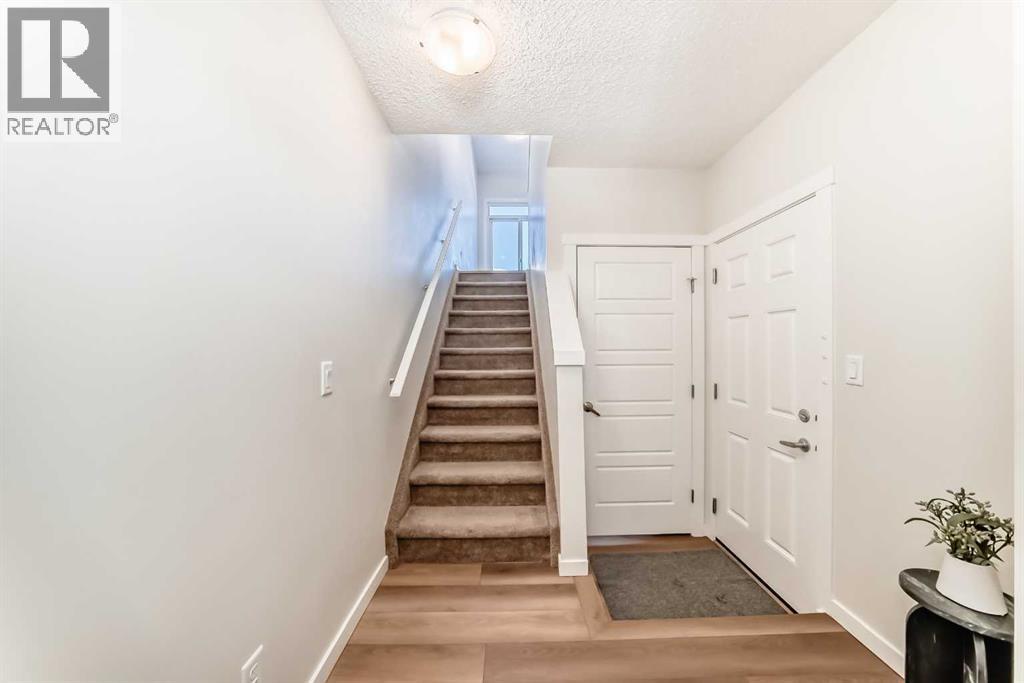 272 Cranbrook Square Se, Calgary, Alberta  T3M 3K8 - Photo 6 - A2288086