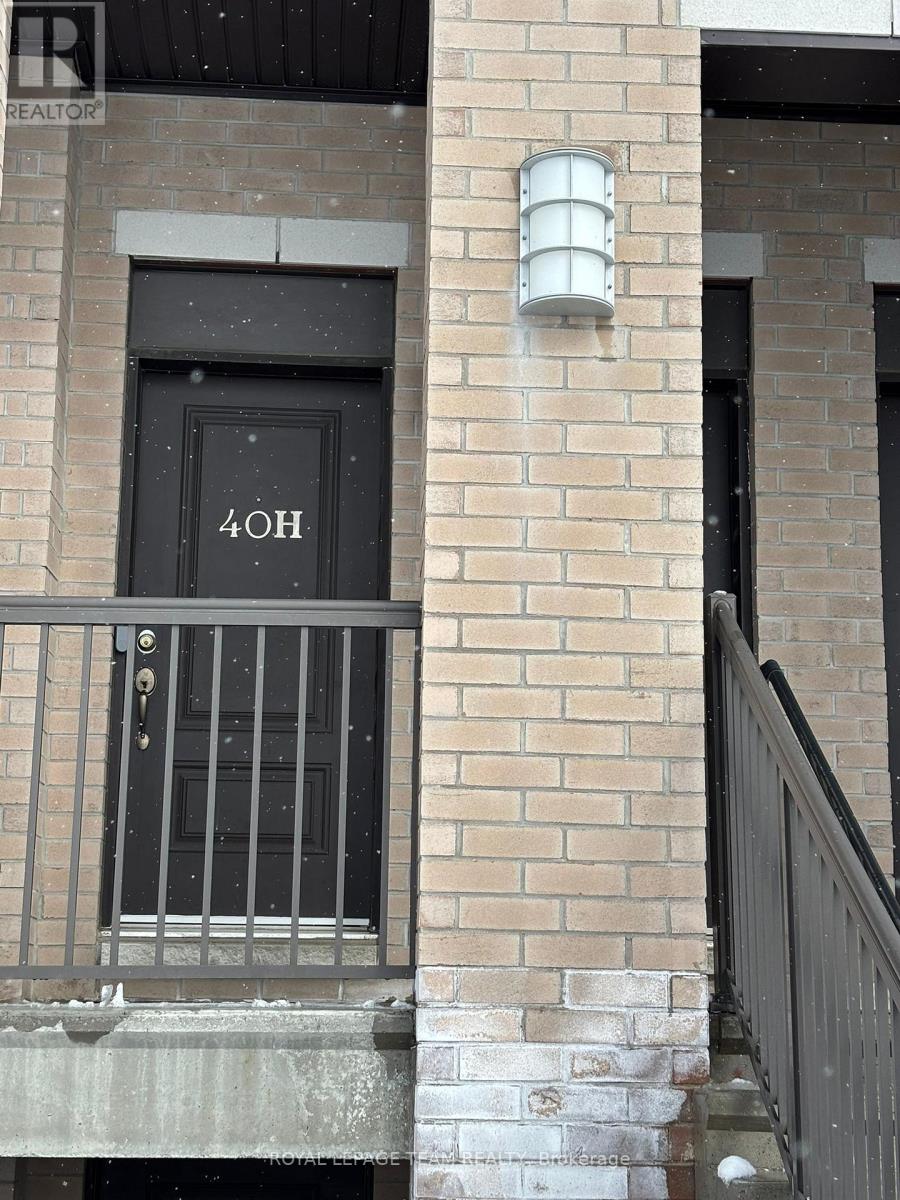 H - 40 Jaguar Private, Ottawa, Ontario  K2V 0J3 - Photo 2 - X12815990