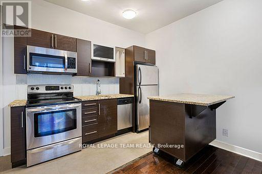 308 - 360 Cumberland Street, Ottawa, Ontario  K1N 0B1 - Photo 12 - X12816038